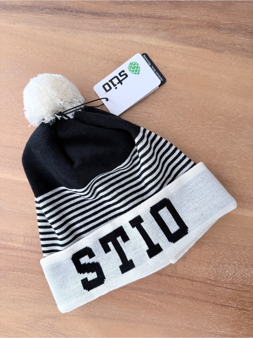NWT Stio Abyss Stripped Beanie